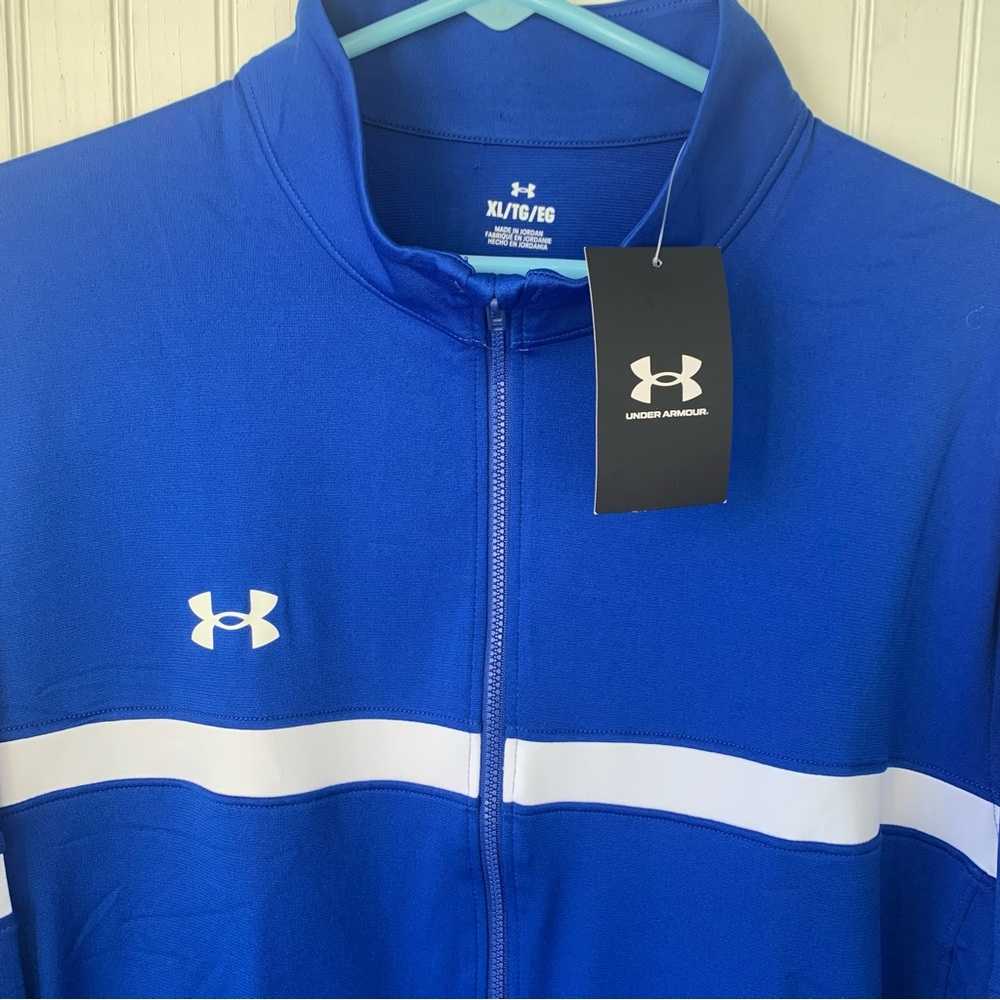 Under Armour (XL) ( NWT)Men's Performance Jacket in Blue and White - Picture 1 of 7